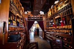 pet friendly restaurant in mammoth, california